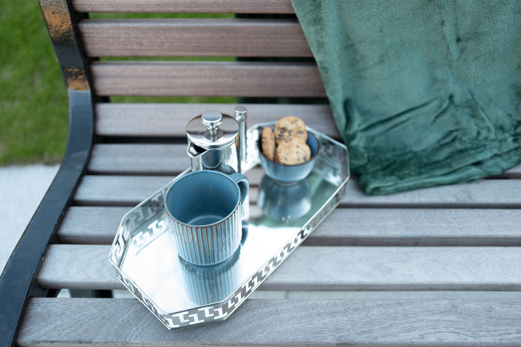 tea outside